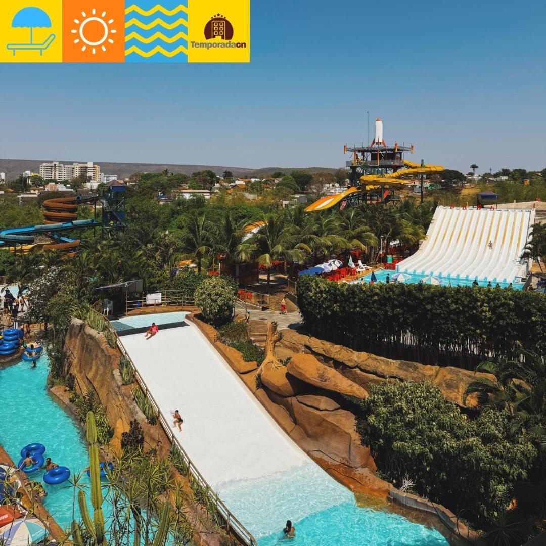 Piazza Com Acesso Ao Acqua Park - Gustavo Aparthotel Caldas Novas Exteriör bild
