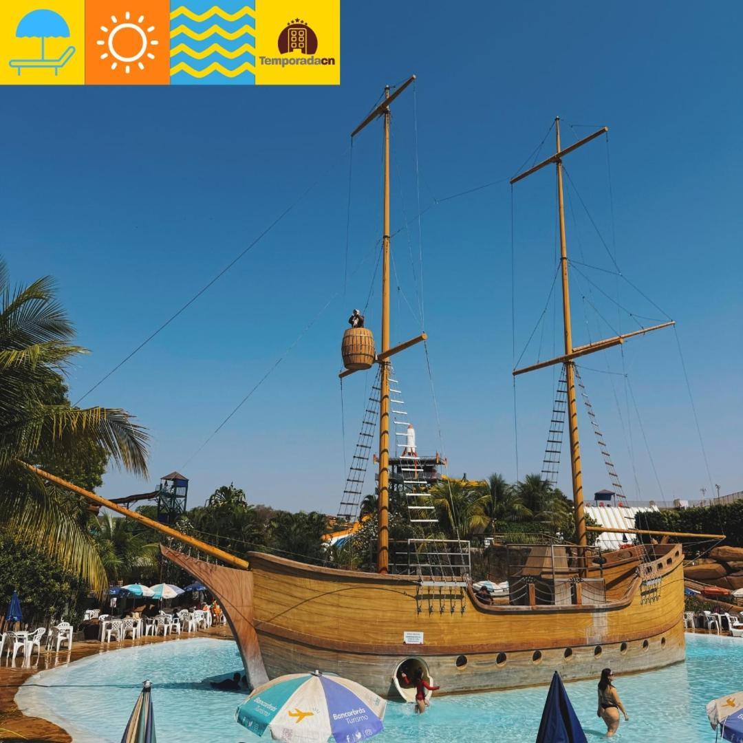 Piazza Com Acesso Ao Acqua Park - Gustavo Aparthotel Caldas Novas Exteriör bild